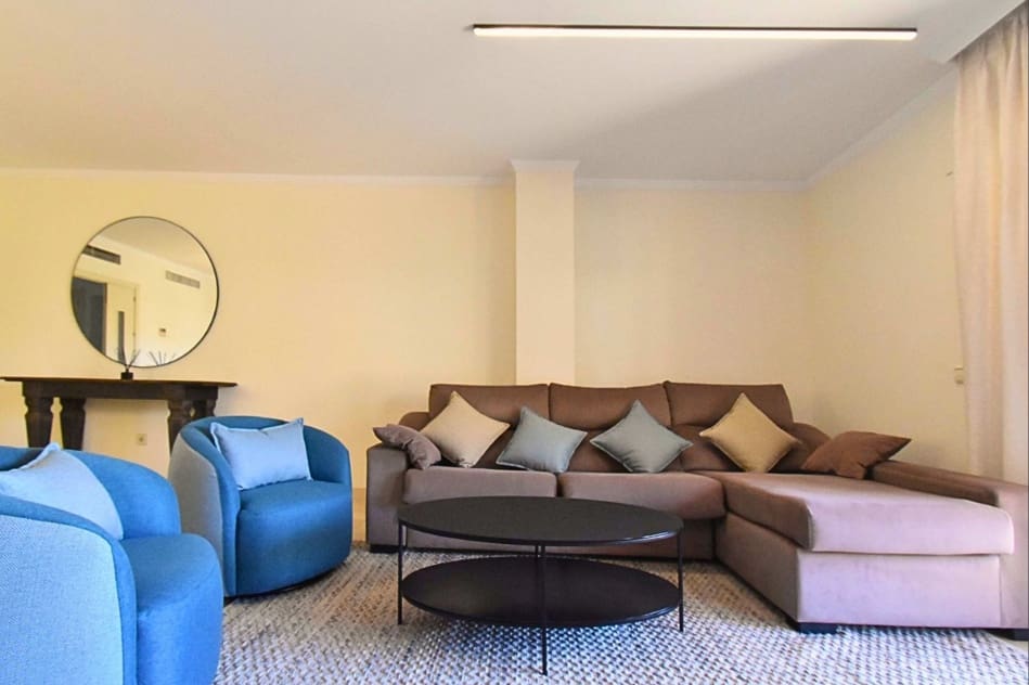 2 slaapkamer Appartement te koop in Casares met zwembad garage - € 395.000 (Ref: 9475506)