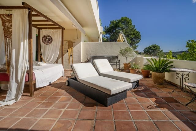 2 slaapkamer Appartement te koop in Selwo, Estepona met zwembad garage - € 325.000 (Ref: 9476072)