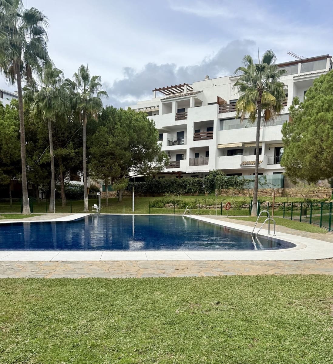 2 bedroom Apartment for sale in Mijas Costa with pool - € 385,000 (Ref: 9476078)
