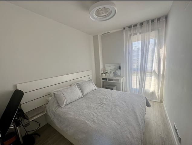 2 sovrum Takvåning till salu i Estepona med pool garage - 445 000 € (Ref: 9478734)