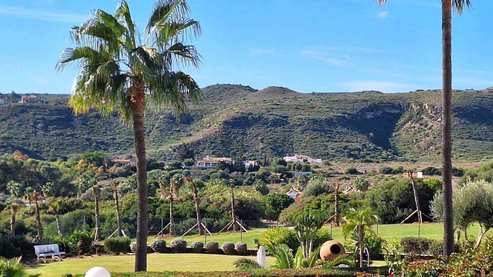 3 makuuhuone Omakotitalo myytävänä paikassa La Duquesa / Puerto de la Duquesa mukana uima-altaan - 440 000 € (Ref: 9478800)