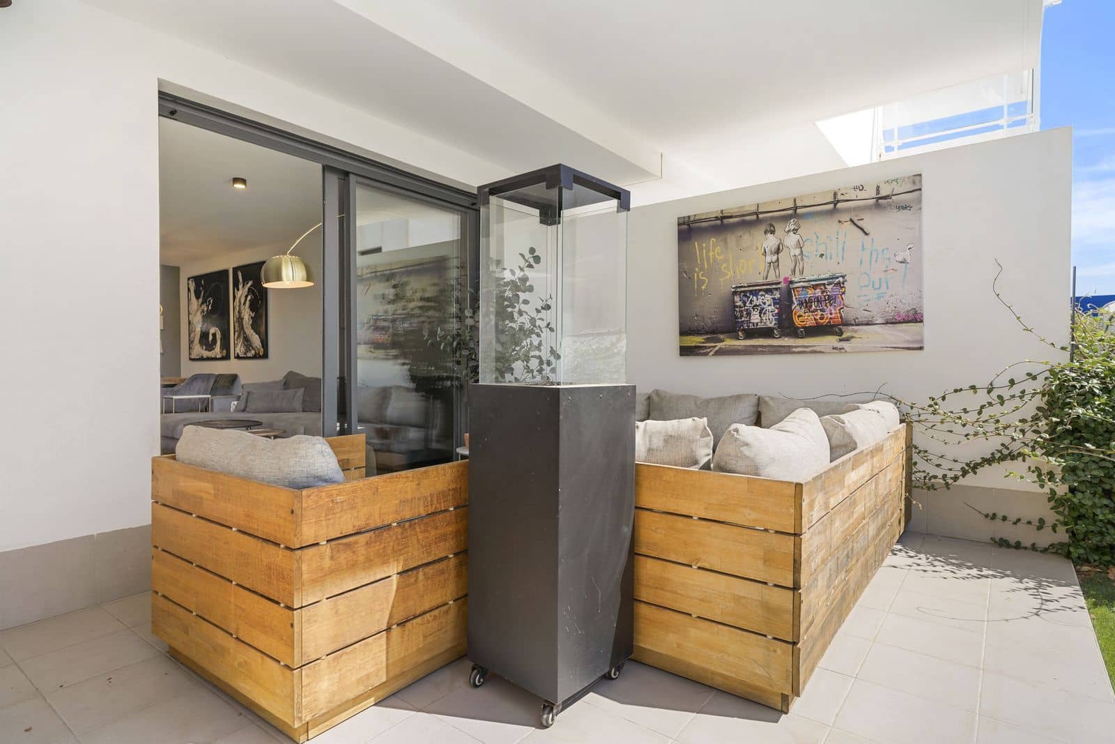 2 bedroom Apartment for sale in La Cala de Mijas with pool - € 390,000 (Ref: 9478809)