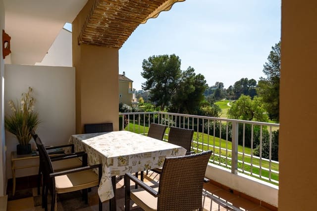 3 sypialnia Apartament na sprzedaż w Los Arqueros, Benahavís z basenem garażem - 495 000 € (Ref: 9478827)