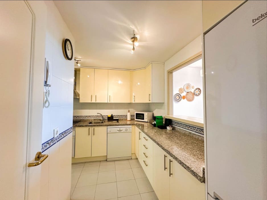 2 camera da letto Appartamento in vendita in La Duquesa / Puerto de la Duquesa con piscina garage - 334.000 € (Rif: 9478834)