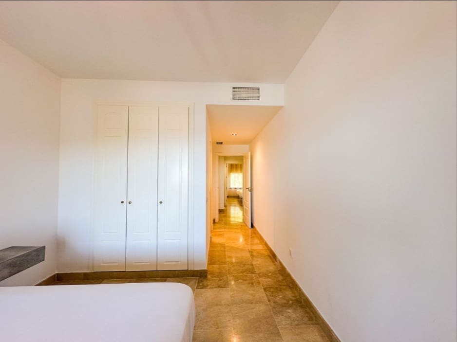 2 camera da letto Appartamento in vendita in La Duquesa / Puerto de la Duquesa con piscina garage - 334.000 € (Rif: 9478834)