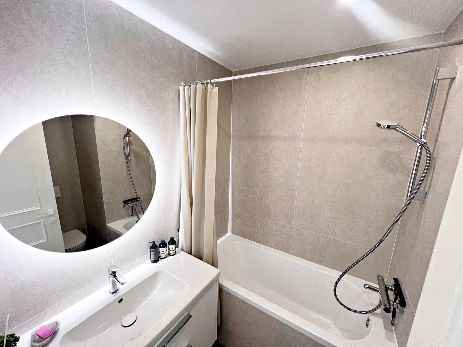 2 slaapkamer Appartement te koop in Calahonda met zwembad garage - € 468.000 (Ref: 9478868)