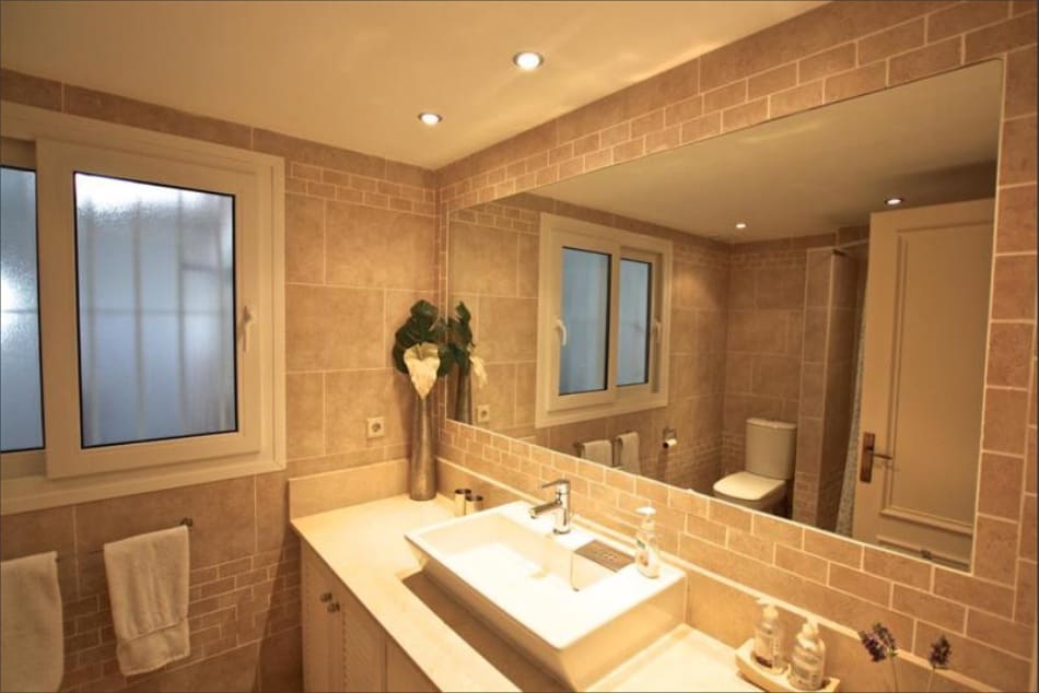 3 bedroom Semi-detached Villa for sale in Malaga city with pool - € 495,000 (Ref: 9479210)