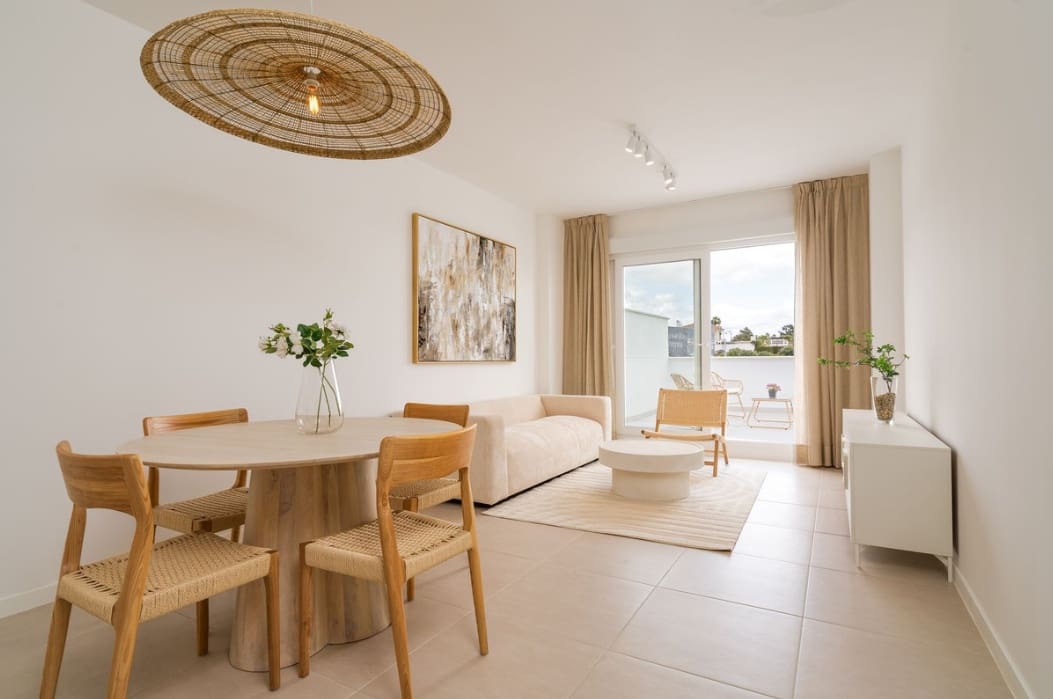 2 makuuhuone Huoneisto myytävänä paikassa Estepona mukana uima-altaan 
autotalli - 420 000 € (Ref: 9479291)