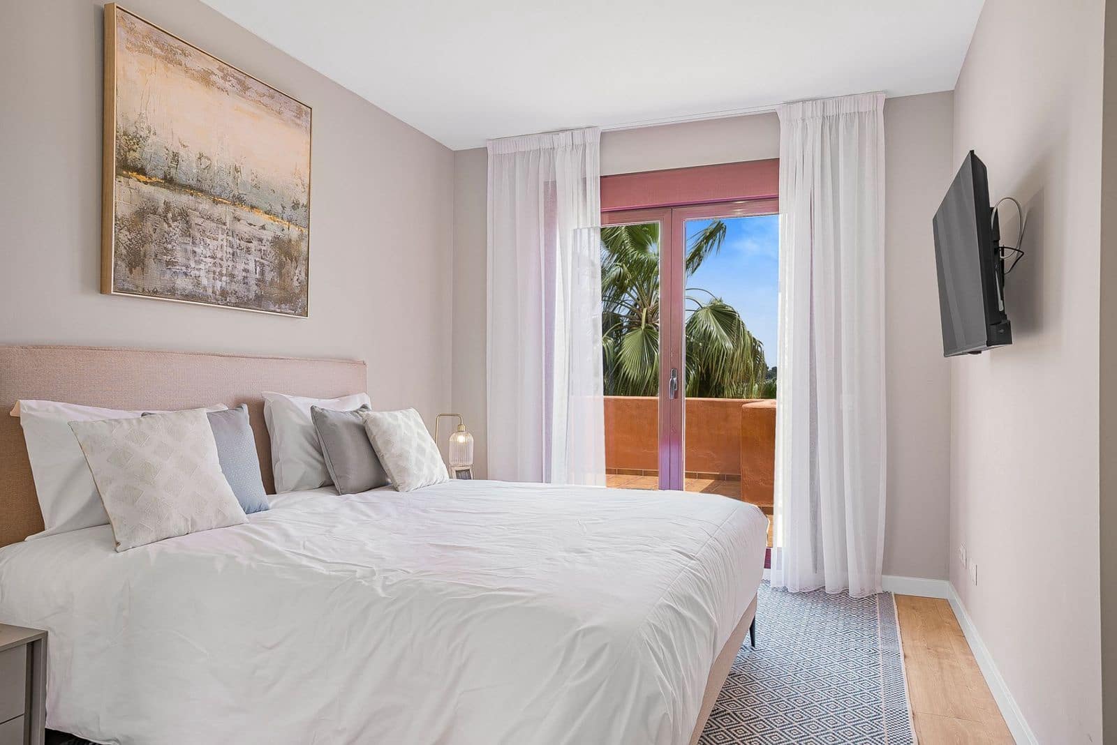 3 bedroom Penthouse for sale in El Paraiso with pool garage - € 440,000 (Ref: 9481335)