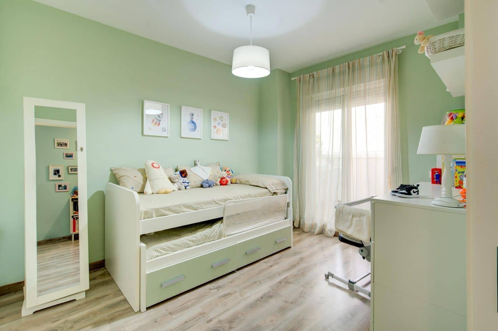 2 bedroom Apartment for sale in La Cala de Mijas with pool garage - € 379,900 (Ref: 9481505)