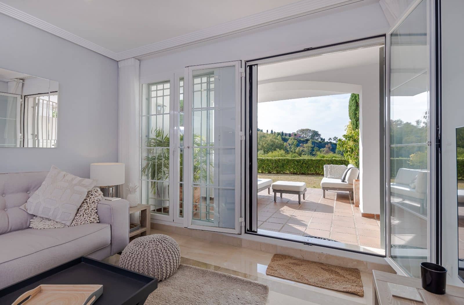 2 bedroom Apartment for sale in Los Arqueros with pool garage - € 430,000 (Ref: 9481510)