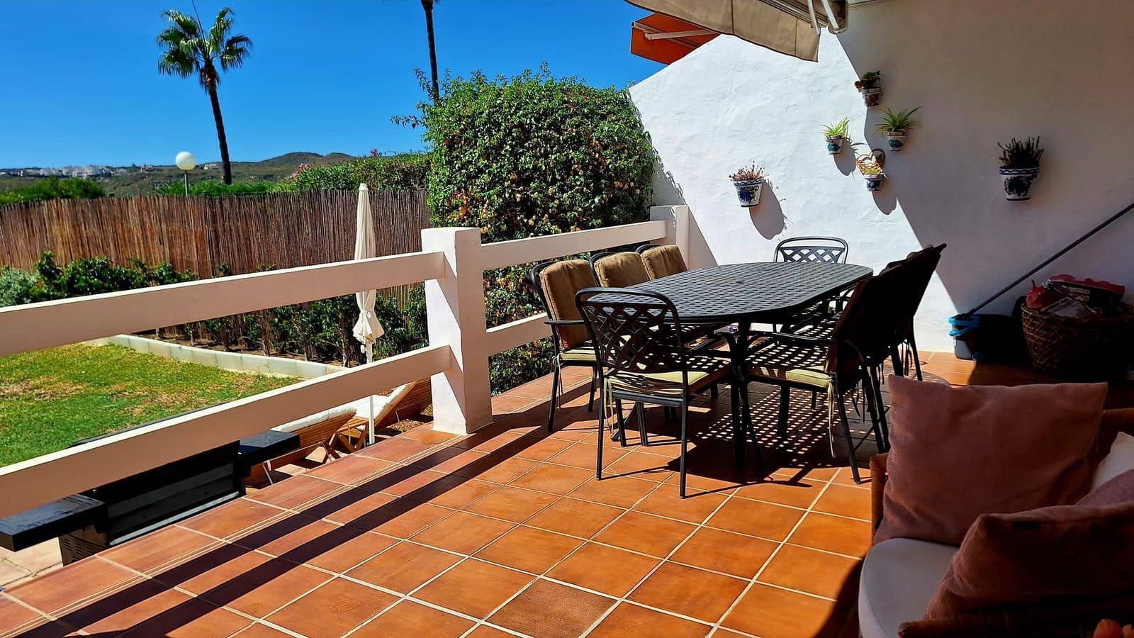 3 bedroom Townhouse for sale in La Duquesa / Puerto de la Duquesa with pool - € 440,000 (Ref: 9481512)