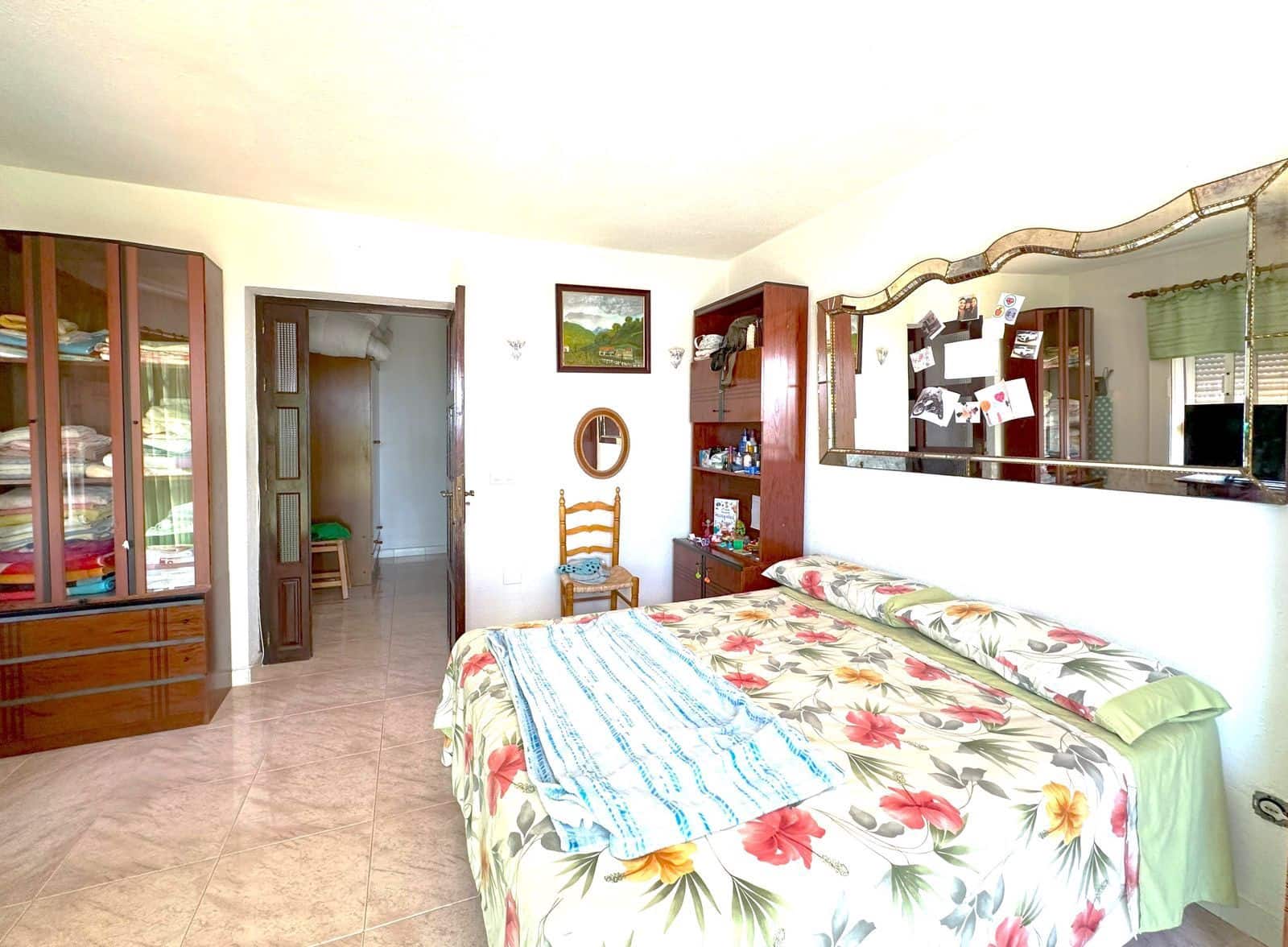 3 bedroom Townhouse for sale in La Duquesa / Puerto de la Duquesa with pool - € 290,000 (Ref: 9481996)