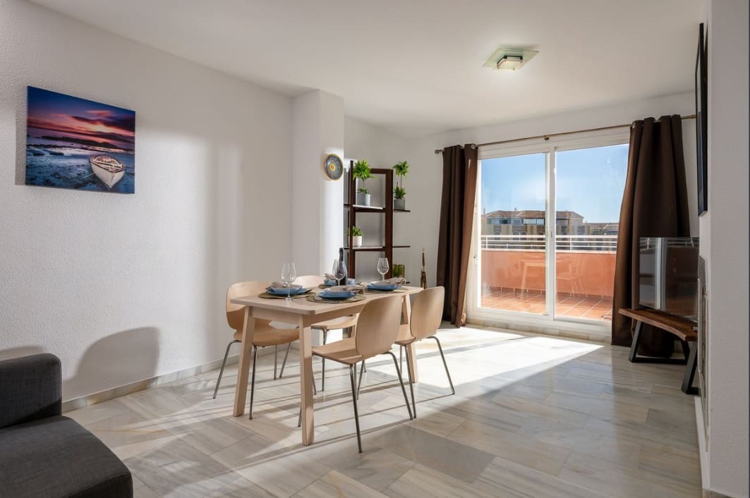 2 bedroom Penthouse for sale in Riviera del Sol - € 375,000 (Ref: 9482174)