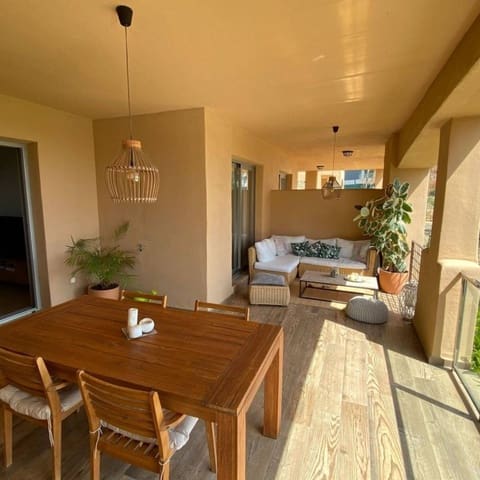 2 bedroom Apartment for sale in Estepona with pool garage - € 350,000 (Ref: 9482179)