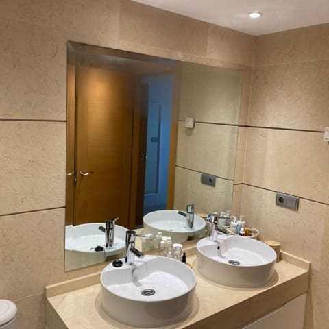 2 bedroom Apartment for sale in Estepona with pool garage - € 350,000 (Ref: 9482179)