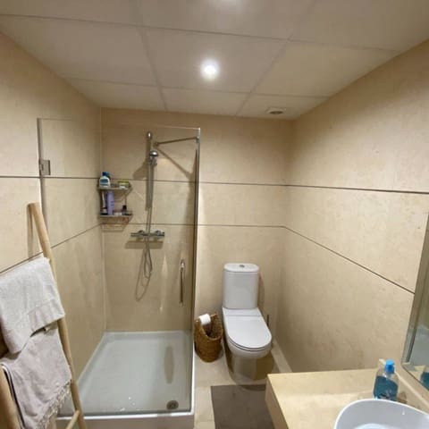 2 bedroom Apartment for sale in Estepona with pool garage - € 350,000 (Ref: 9482179)