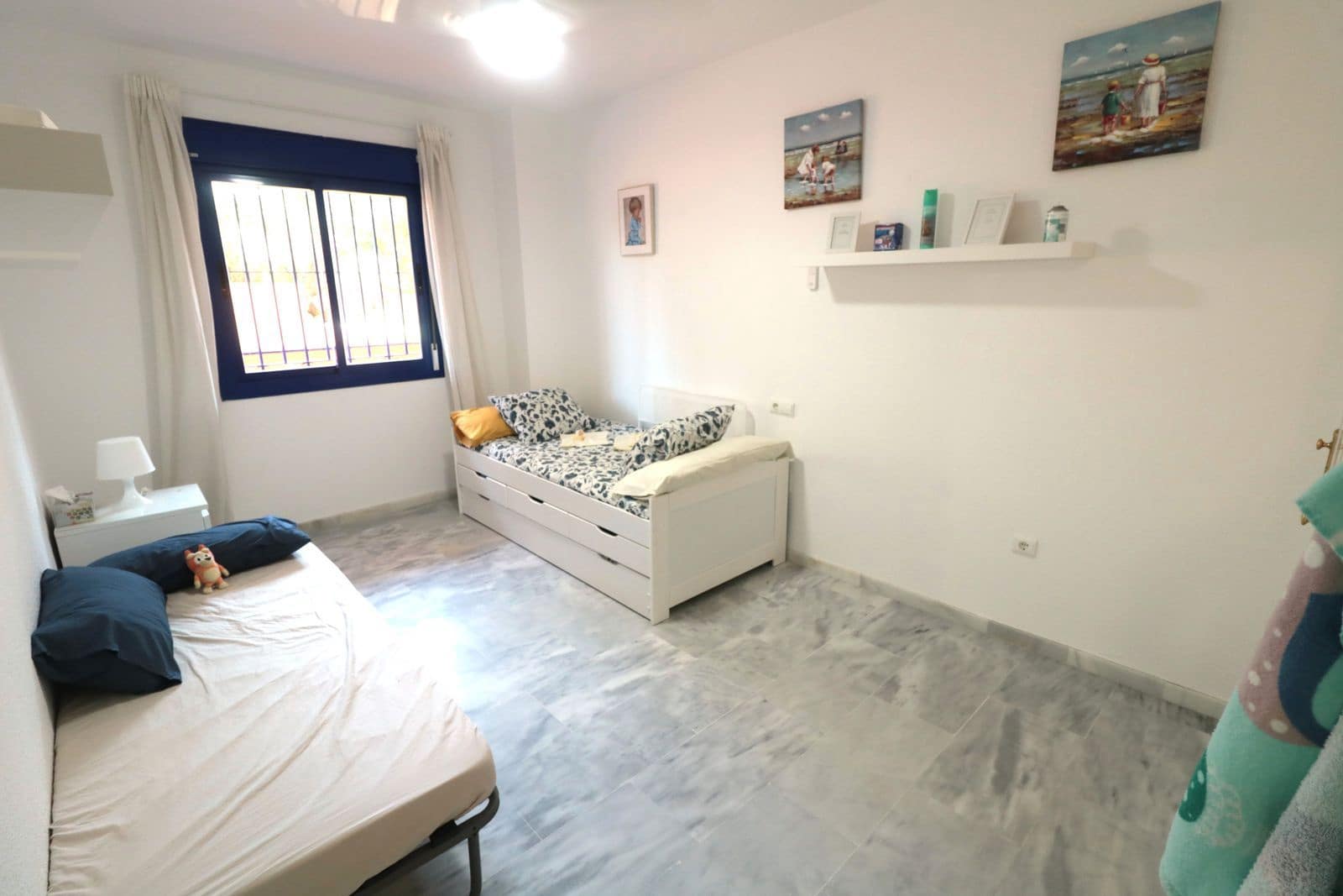 2 bedroom Apartment for sale in Manilva with pool garage - € 276,000 (Ref: 9497817)