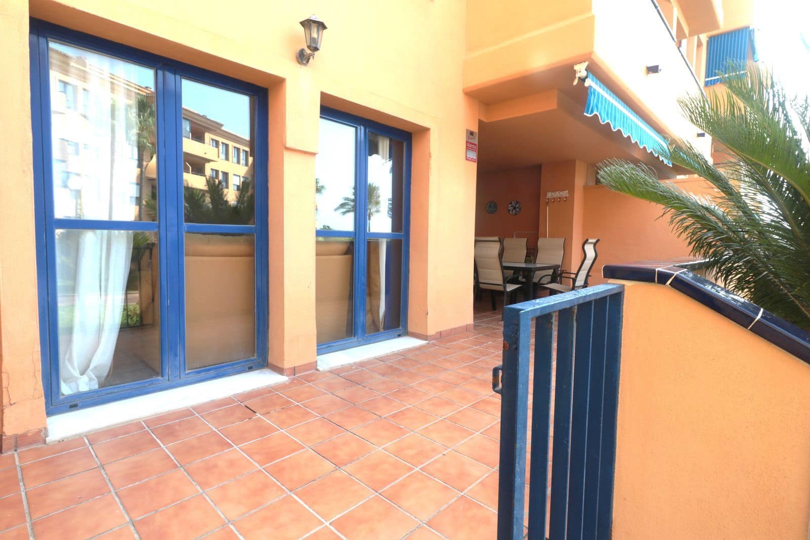 2 bedroom Apartment for sale in Manilva with pool garage - € 276,000 (Ref: 9497817)