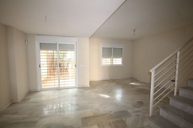 4 soverom Hus til salgs i Calypso, Mijas med svømmebasseng - € 437 000 (Ref: 9499125)