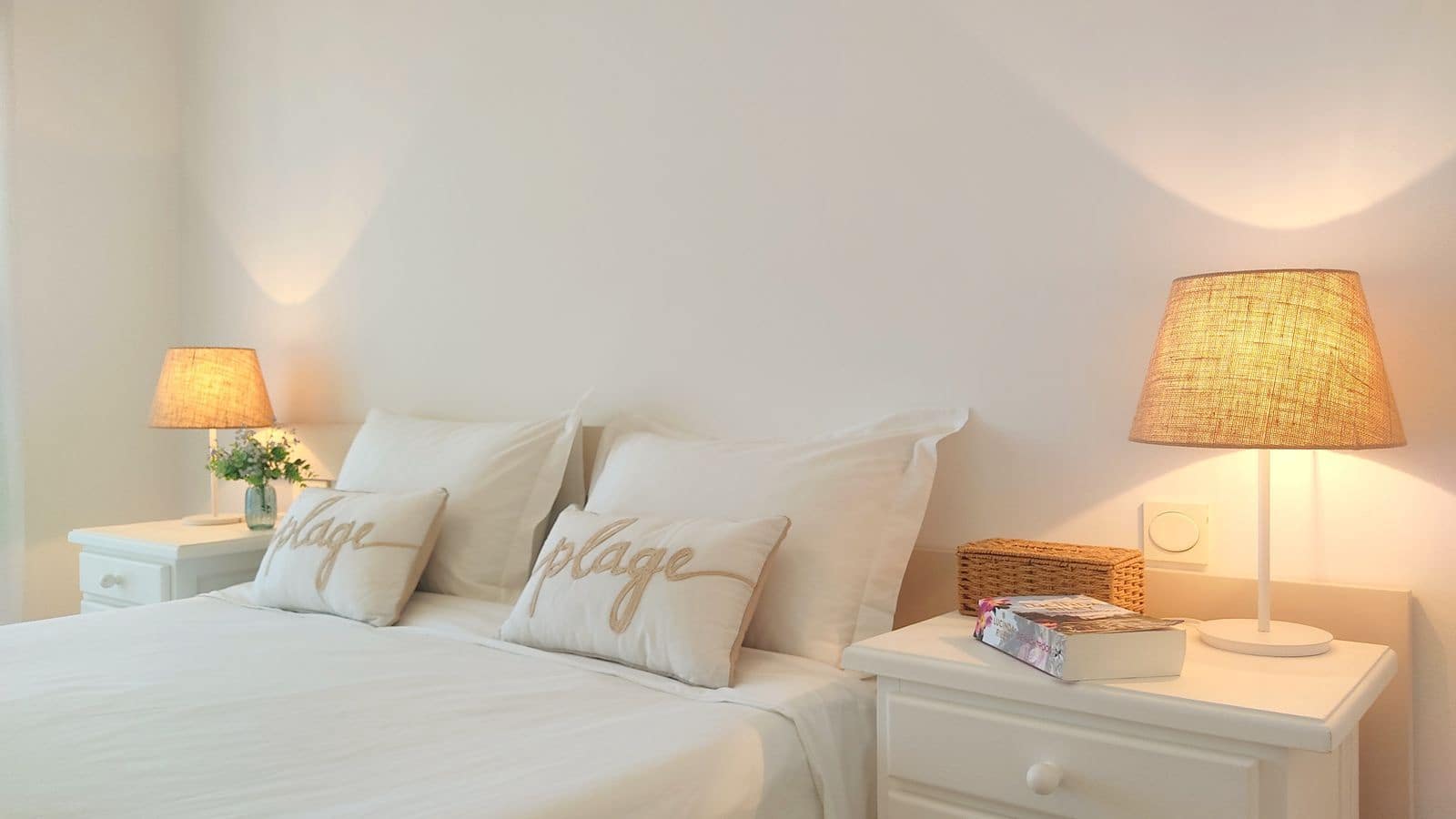 2 bedroom Apartment for sale in La Duquesa / Puerto de la Duquesa with garage - € 260,000 (Ref: 9499144)