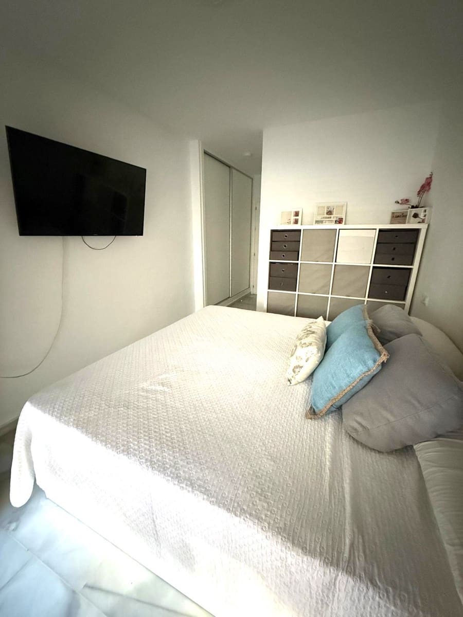 3 bedroom Apartment for sale in Casares with pool garage - € 306,500 (Ref: 9500279)