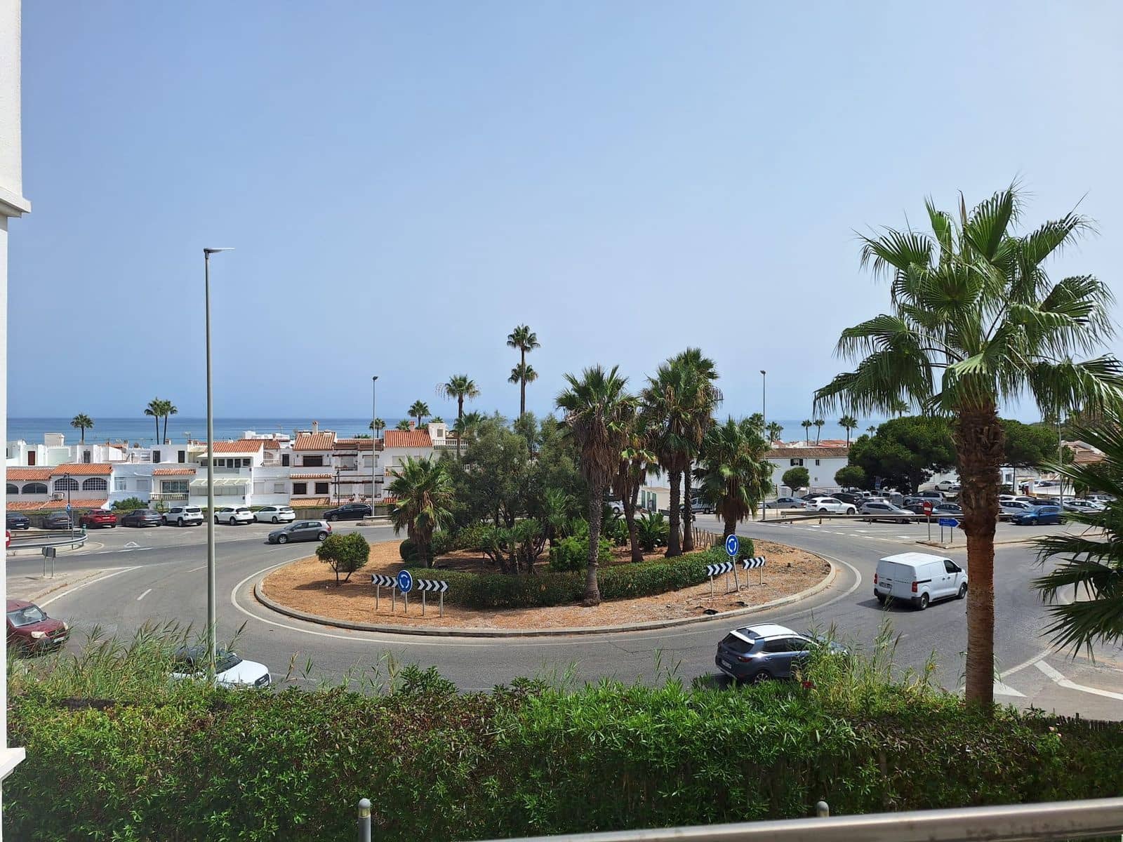 2 bedroom Apartment for sale in Manilva with pool garage - € 379,000 (Ref: 9500286)