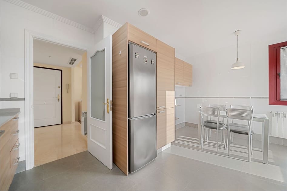 2 bedroom Apartment for sale in Casares with pool garage - € 365,000 (Ref: 9503212)