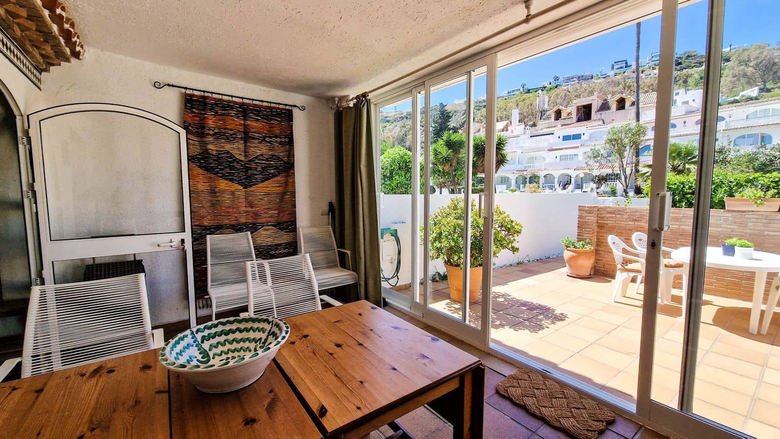 4 bedroom Townhouse for sale in Manilva with pool - € 309,000 (Ref: 9503216)