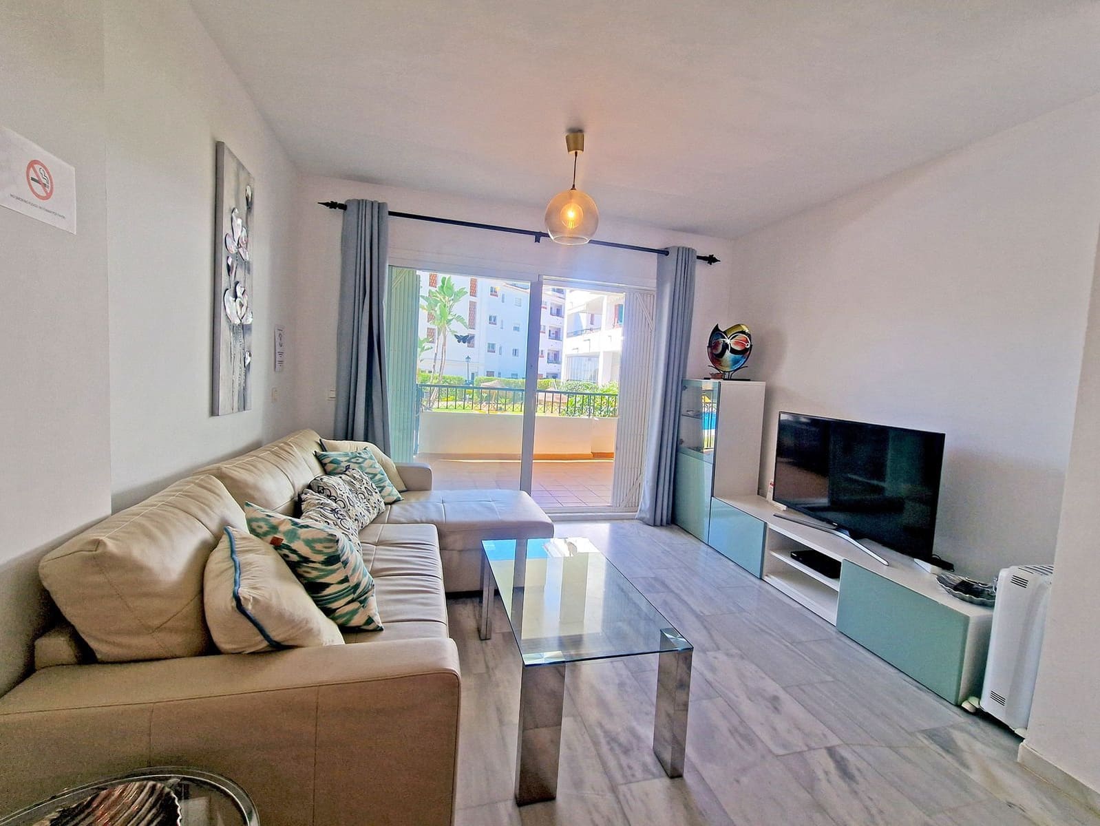 2 bedroom Apartment for sale in Calahonda with pool garage - € 335,000 (Ref: 9503228)