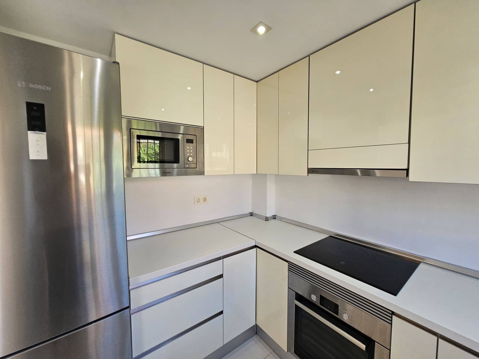 4 bedroom Apartment for sale in Riviera del Sol with pool - € 379,500 (Ref: 9503319)