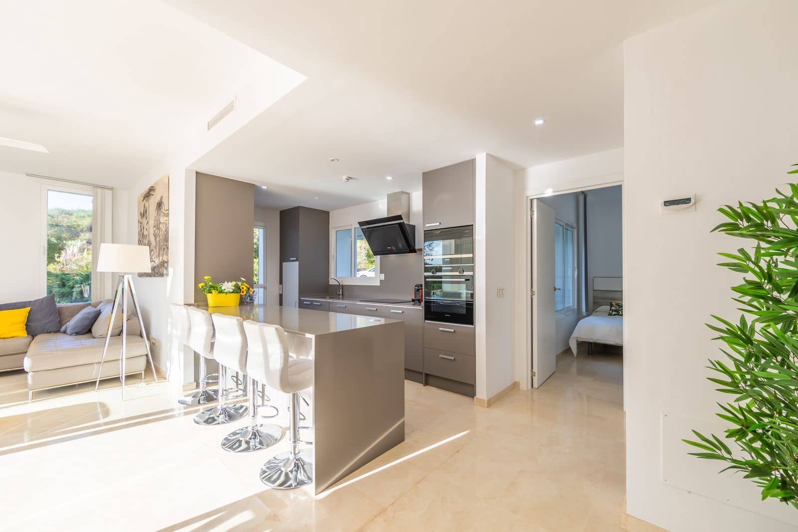 2 bedroom Apartment for sale in Casares with pool garage - € 395,000 (Ref: 9506204)