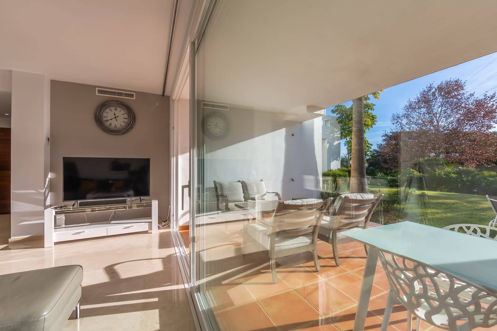 2 bedroom Apartment for sale in Casares with pool garage - € 395,000 (Ref: 9506204)