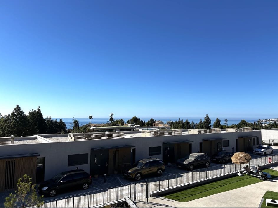 4 makuuhuone Omakotitalo vuokrattavana paikassa Mijas Costa mukana uima-altaan 
autotalli - 3 750 € (Ref: 9521040)