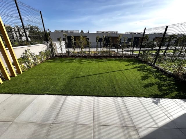 4 bedroom Townhouse for rent in Mijas Costa, Mijas with pool garage - € 3,750 (Ref: 9521040)