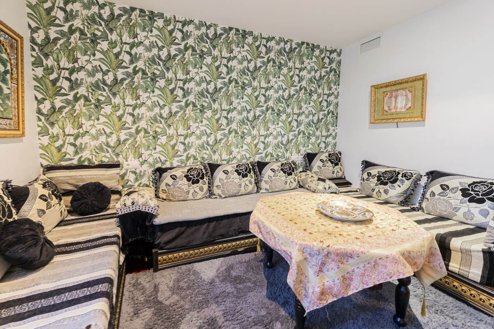 2 bedroom Apartment for sale in Mijas Costa with pool - € 319,000 (Ref: 9521842)