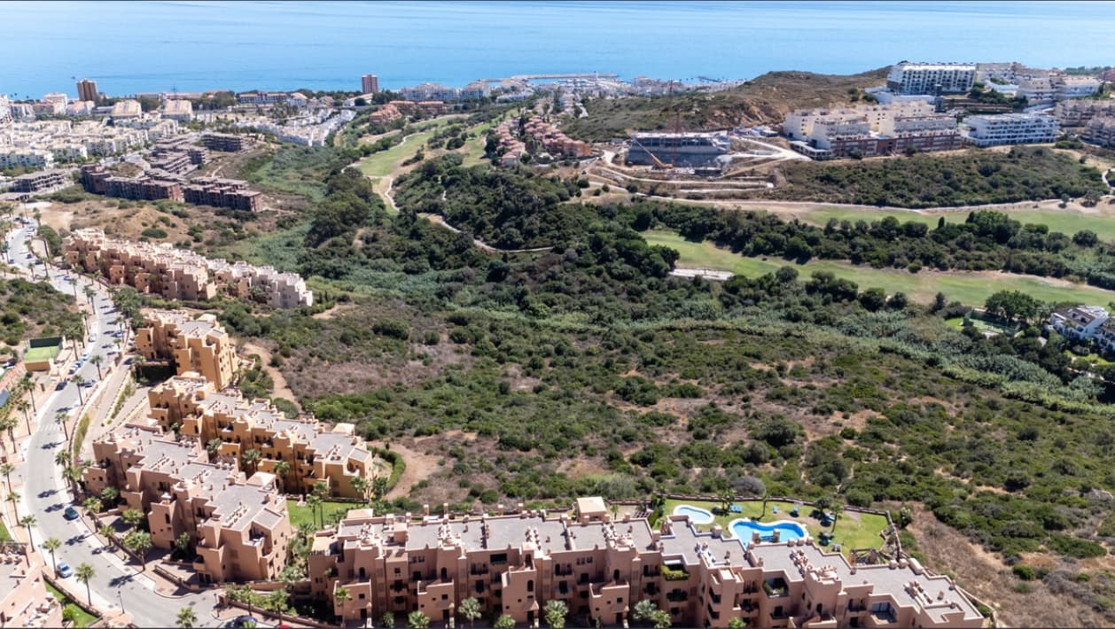 2 sovrum Lägenhet till salu i San Luis de Sabinillas med pool - 266 000 € (Ref: 9522803)