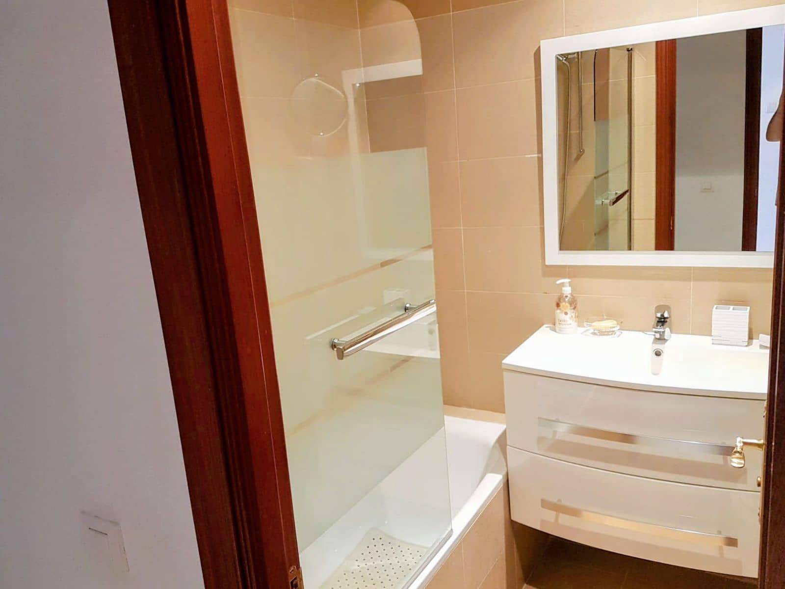 2 soverom Leilighet til salgs i Malaga by med svømmebasseng garasje - € 260 000 (Ref: 9532141)