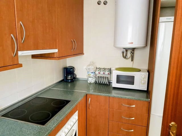 2 soverom Leilighet til salgs i Miraflores, Málaga by med svømmebasseng garasje - € 260 000 (Ref: 9532141)