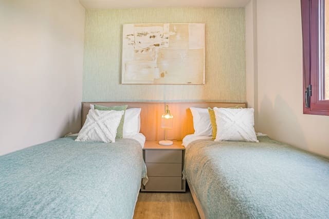 3 camera da letto Attico in vendita in El Paraiso, Estepona con piscina garage - 440.000 € (Rif: 9536342)