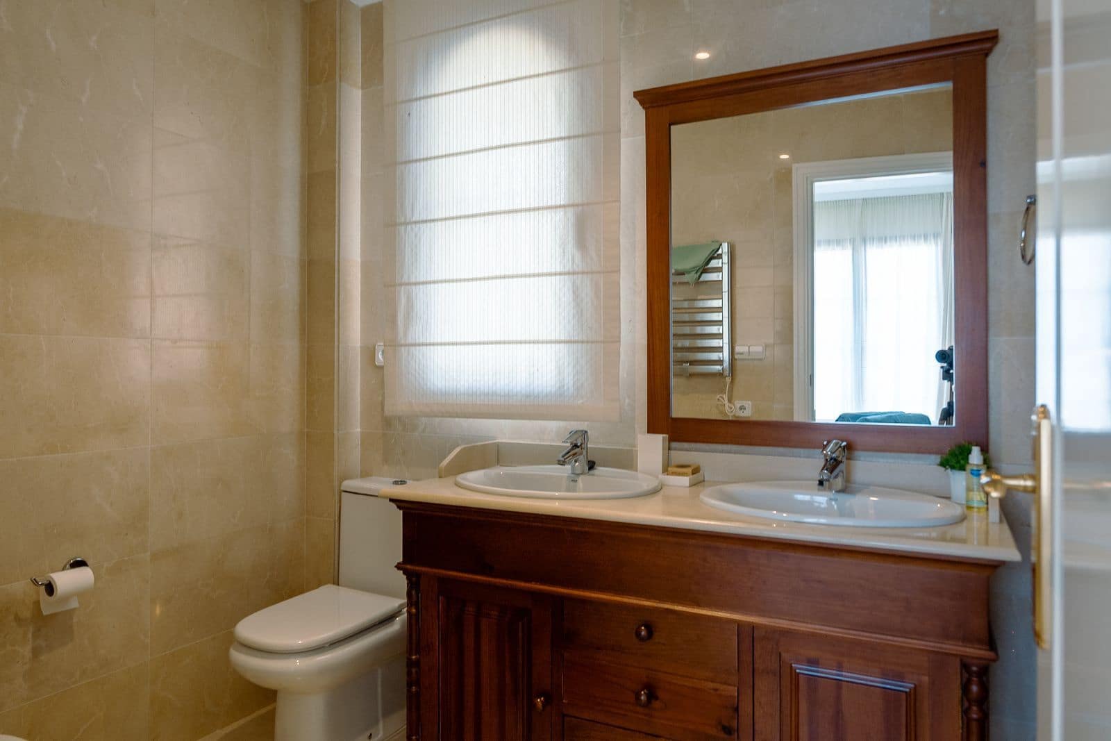 3 slaapkamer Appartement te koop in Los Arqueros met zwembad garage - € 485.000 (Ref: 9536891)