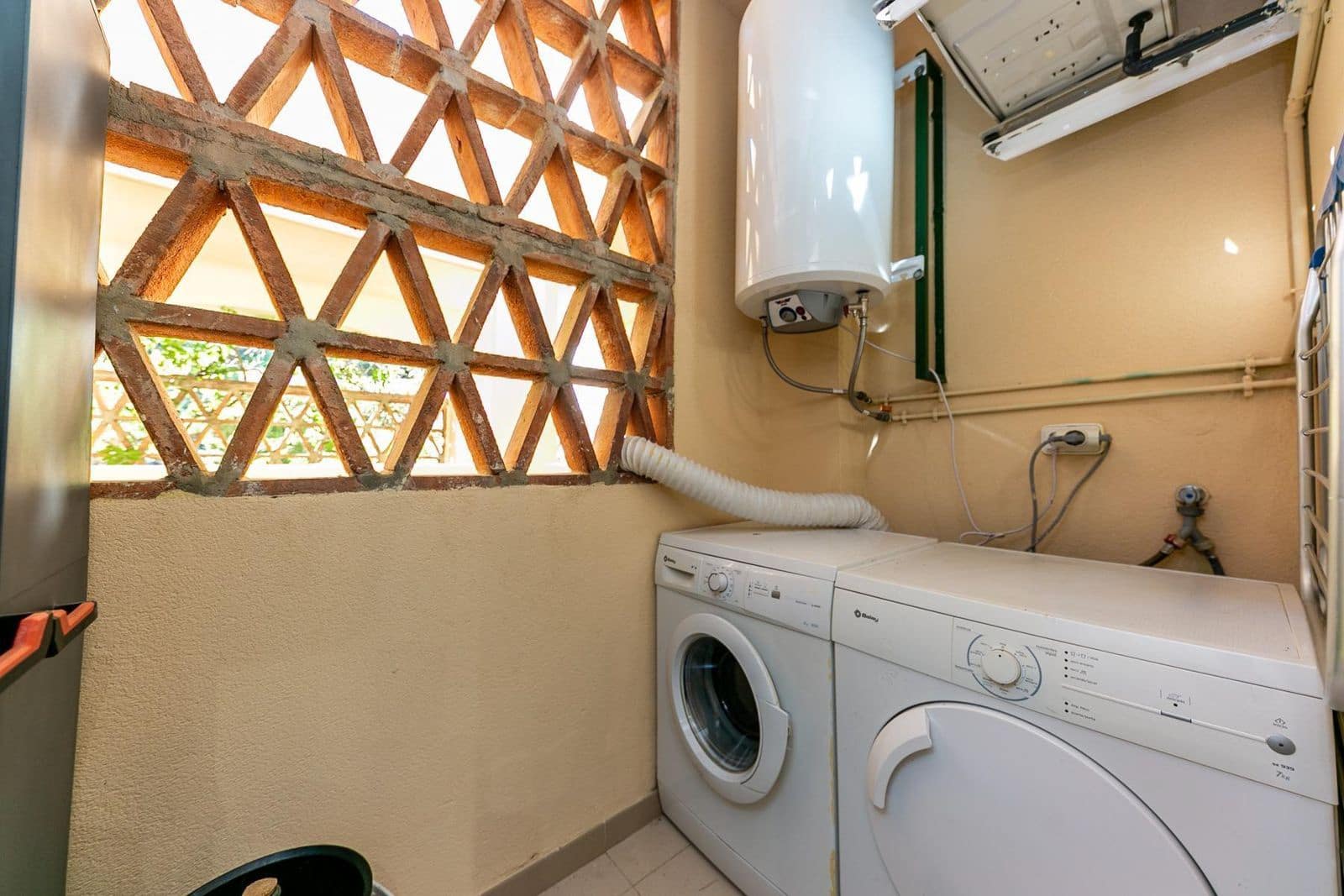 2 sypialnia Apartament na sprzedaż w La Cala Hills z basenem - 360 000 € (Ref: 9536936)