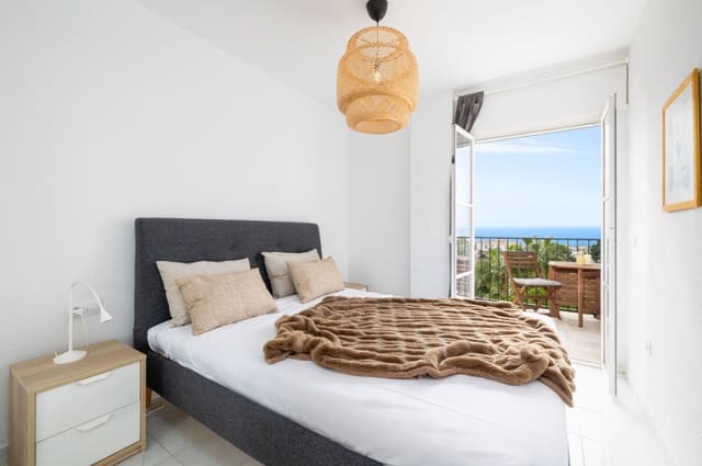 3 makuuhuone Huoneisto myytävänä paikassa El Faro, Mijas mukana uima-altaan 
autotalli - 375 000 € (Ref: 9548980)