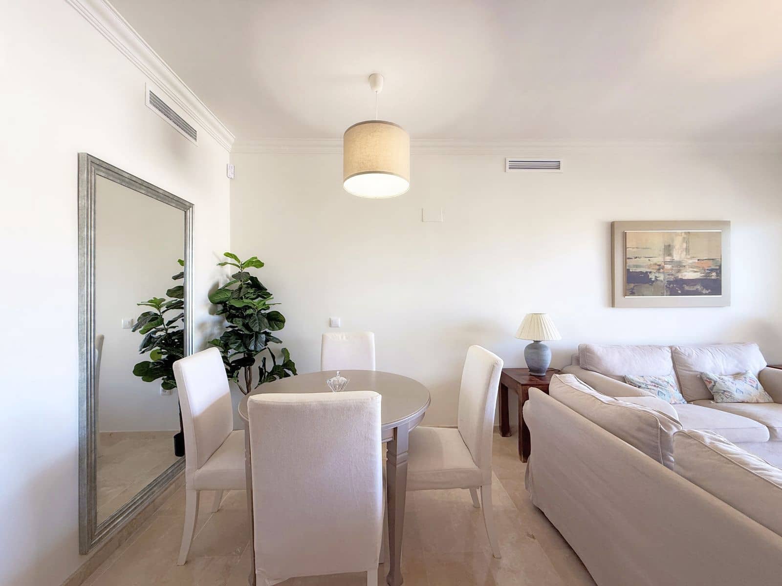 2 chambre Appartement à vendre à La Duquesa / Puerto de la Duquesa avec piscine garage - 245 000 € (Ref: 9557360)