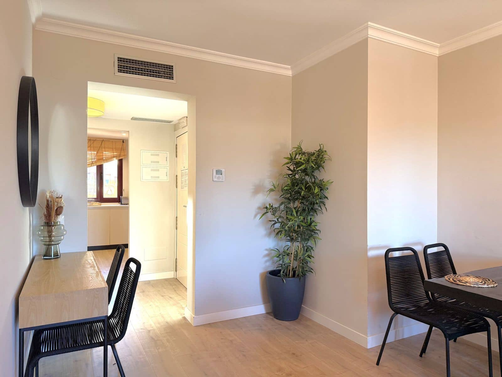 3 quarto Penthouse para venda em Benahavis com garagem - 450 000 € (Ref: 9569605)