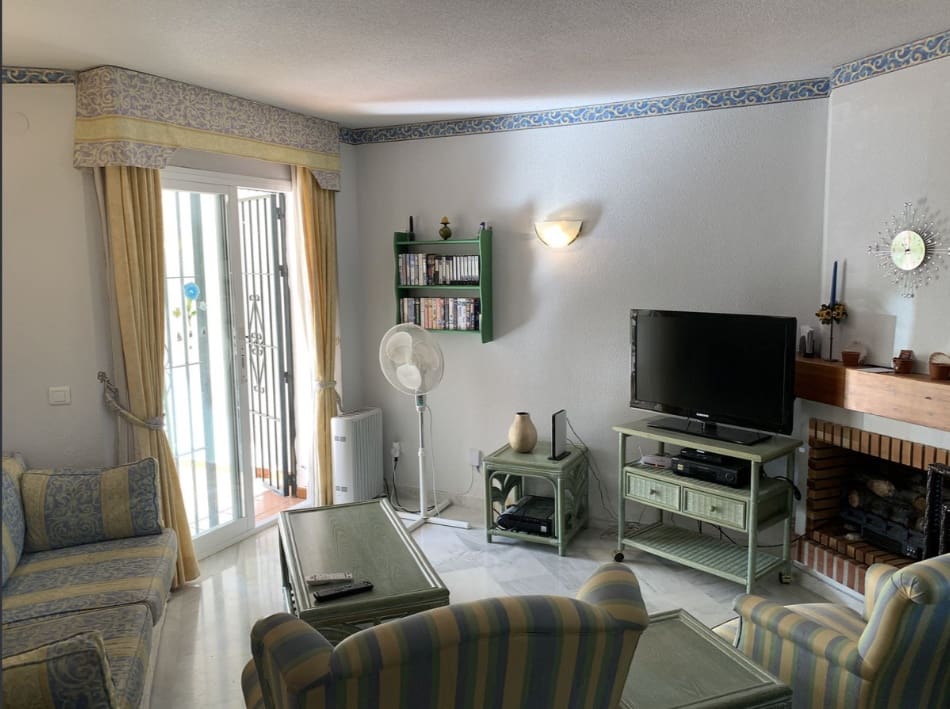 3 bedroom Apartment for sale in Mijas Golf with pool garage - € 340,000 (Ref: 9569626)