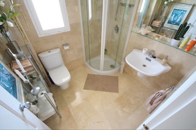 2 sypialnia Apartament na sprzedaż w Riviera del Sol, Mijas z basenem garażem - 360 000 € (Ref: 9571852)