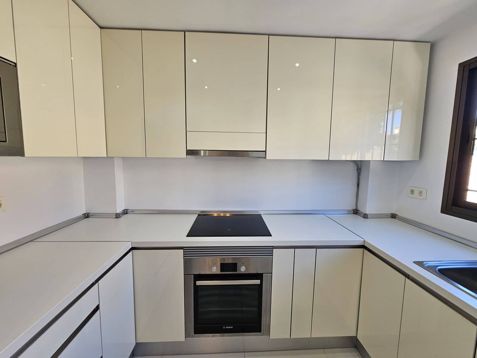 4 sypialnia Apartament na sprzedaż w Riviera del Sol z basenem - 379 500 € (Ref: 9575066)