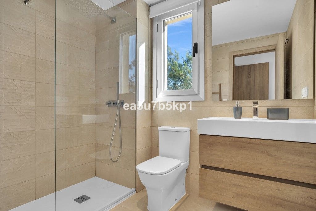 2 sovrum Takvåning till salu i Estepona - 475 000 € (Ref: 9575074)