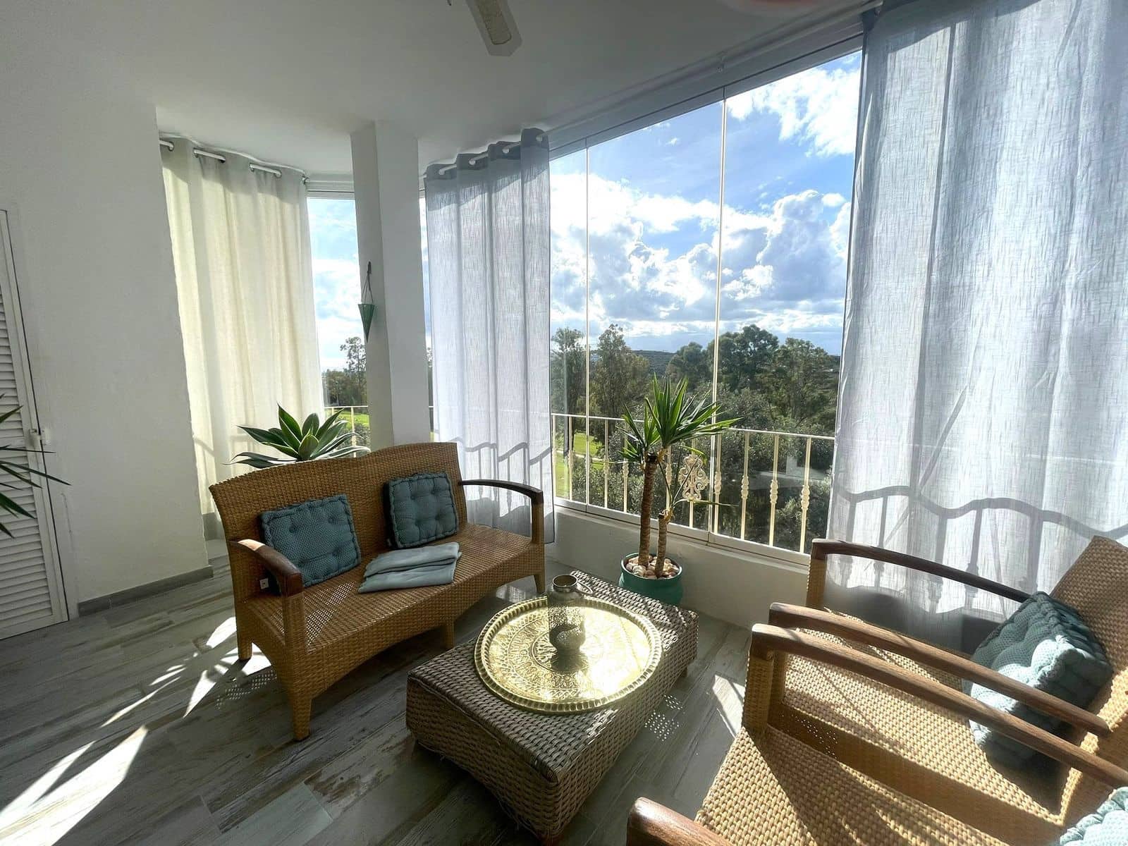 2 sovrum Takvåning till salu i Estepona med pool garage - 419 000 € (Ref: 9575079)